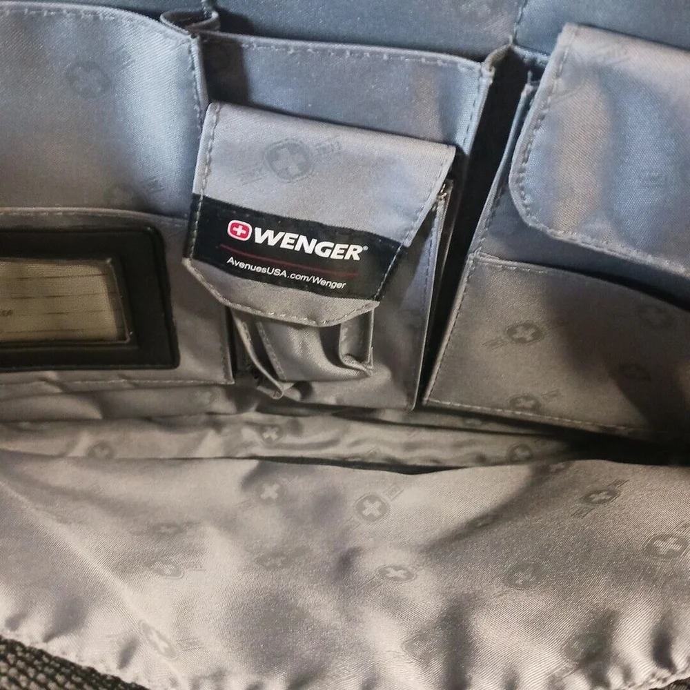 Wenger Swiss Army Laptop Bag Gray Black Shoulder Travel Portable Luggage Modern